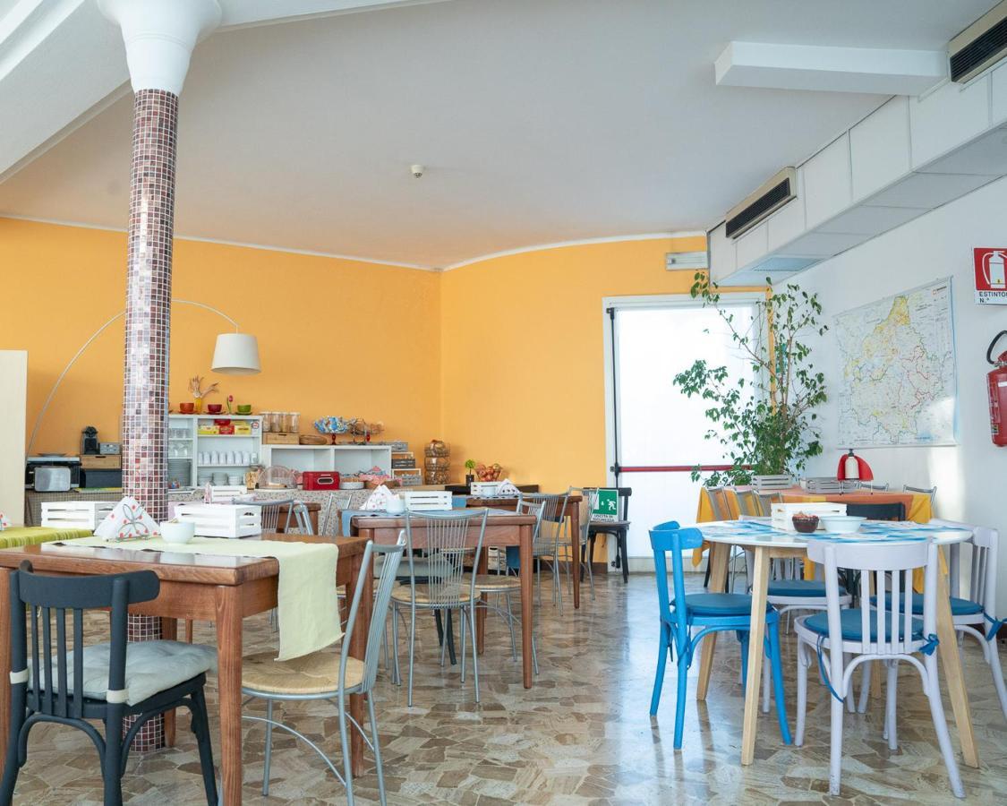 Hotel All’Oasi Paese Buitenkant foto