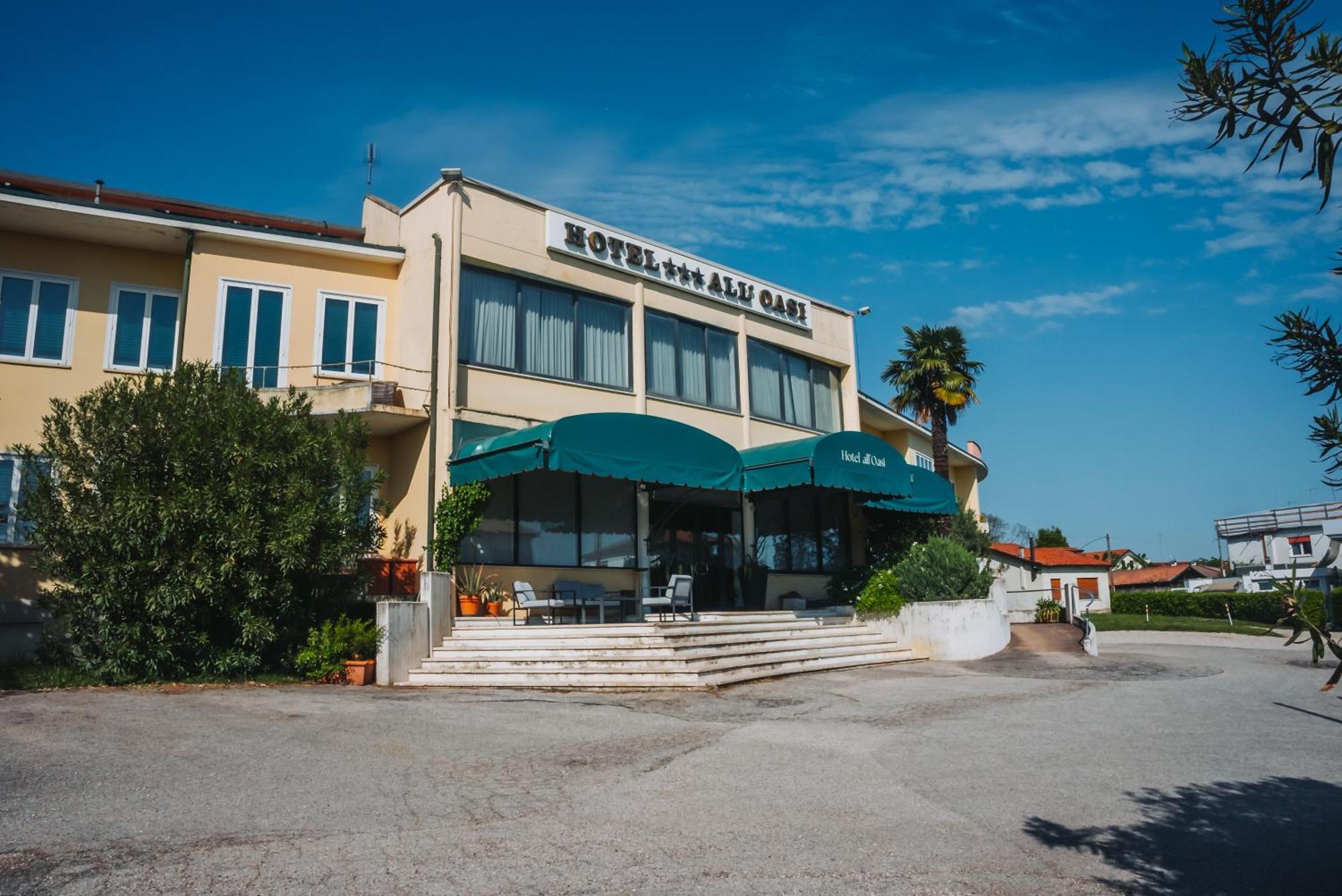 Hotel All’Oasi Paese Buitenkant foto