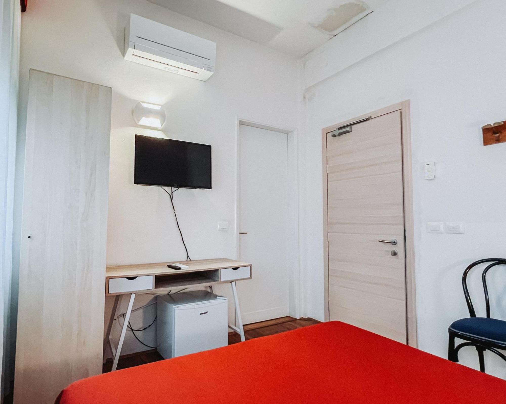 Hotel All’Oasi Paese Buitenkant foto